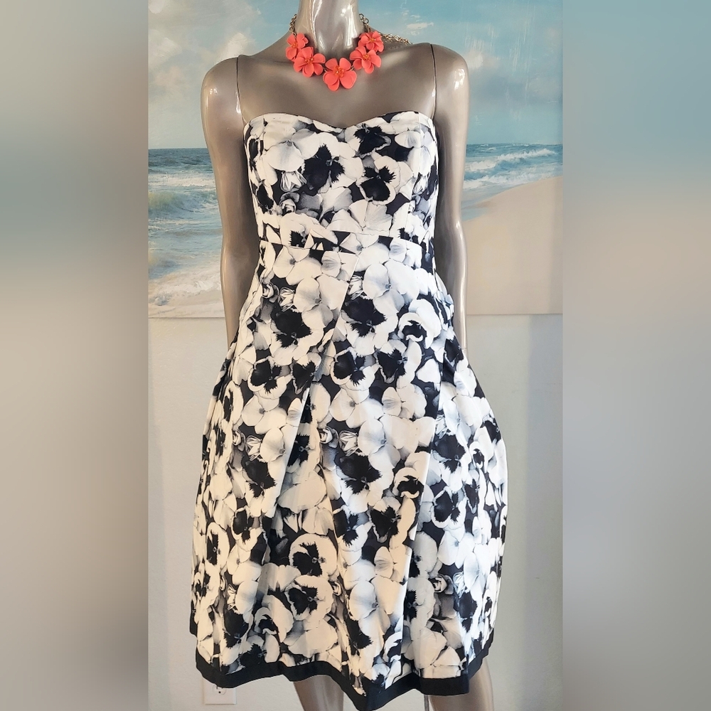 ♡$2,500 CAROLINA WHITE BLACK PANSY FLOWER RUNWAY DRESS US 12